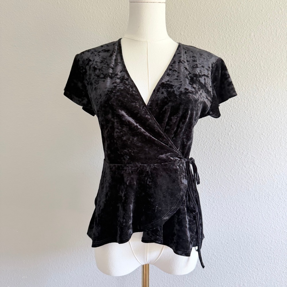 Blue Rain Black Crushed Velvet Wrap Top Short Sleeve Peplum Boho Sz Small
